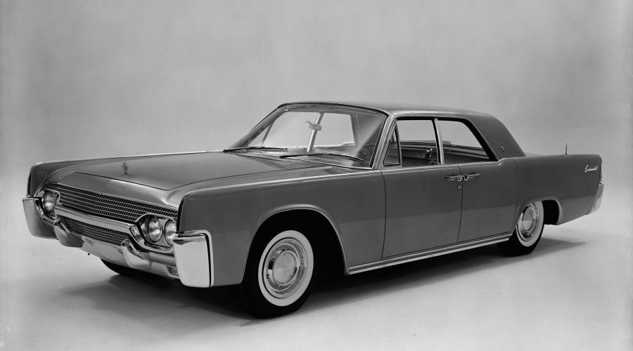  Lincoln Continental 1961 года  (фото 6 из 7)